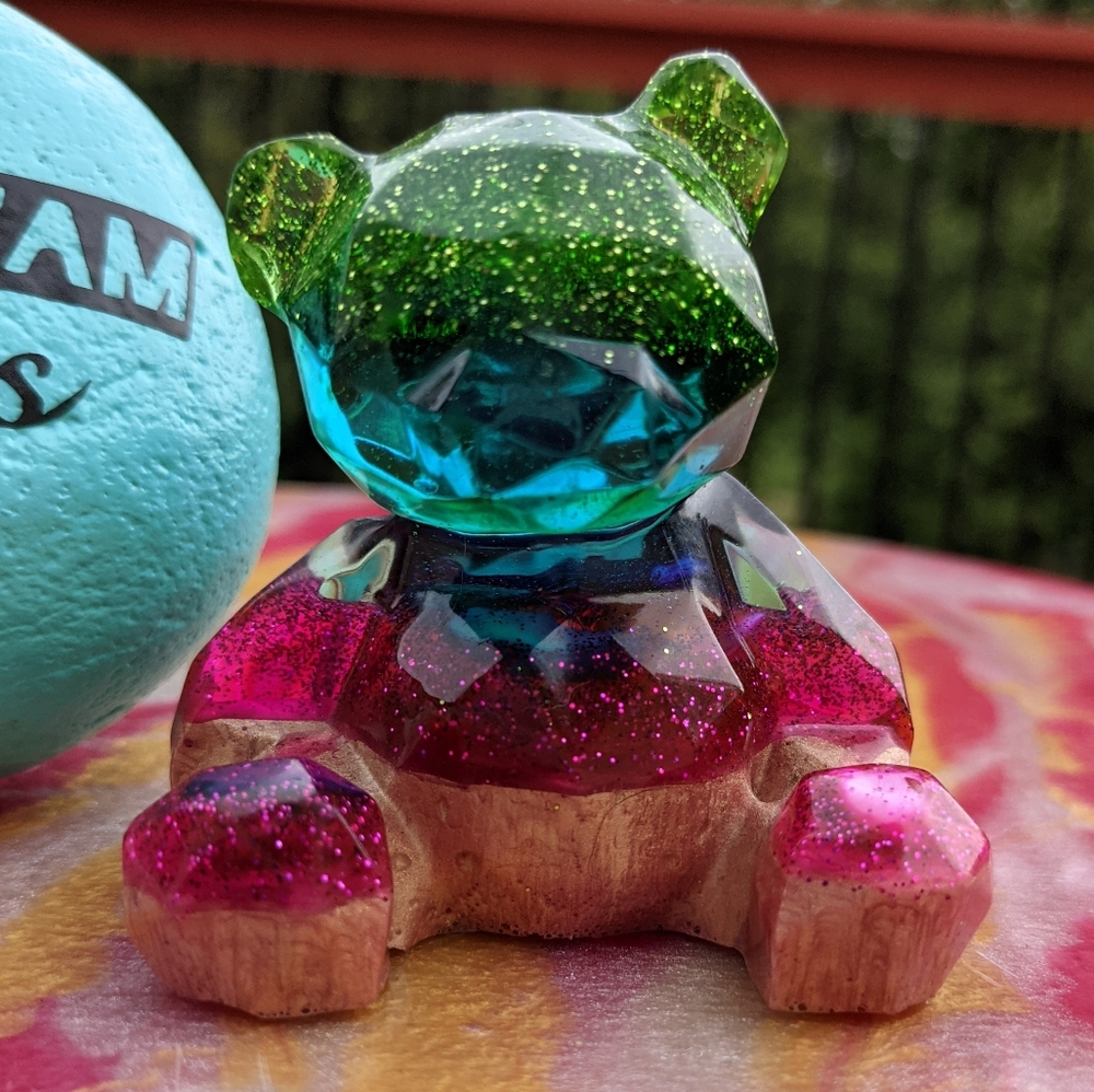 🧸SOLD🧸Teddy Bear Resin Sparkle Art Cute Gift Handmade Epoxy Artisan Bears - Picture 1 of 15